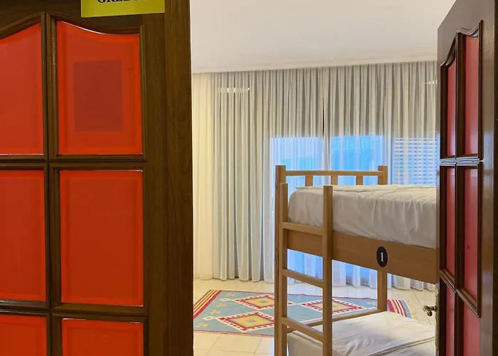 Balkan ホステル ティラナ