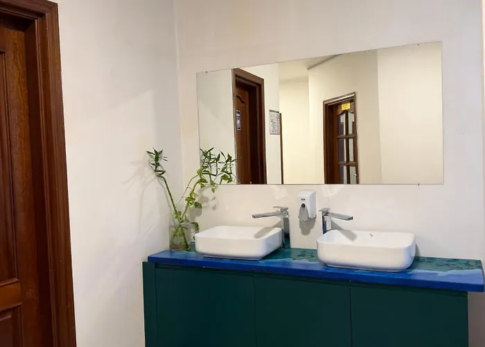 Balkan Хостел *